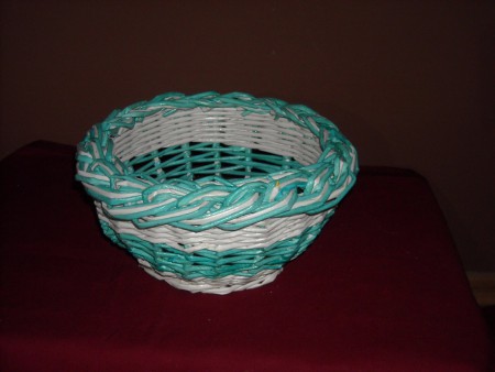 košík alebo  obal na koflik 