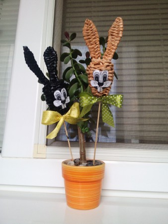 veľkonočný zajačikovia ako napichovačky 